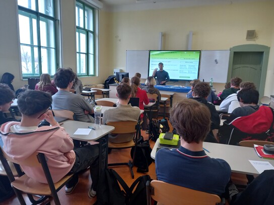 Cambridge park pro předmaturanty 1